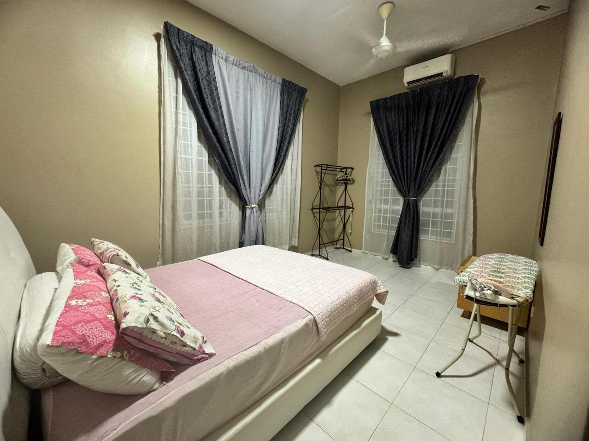 Homestay Melaka Executive Eksteriør bilde
