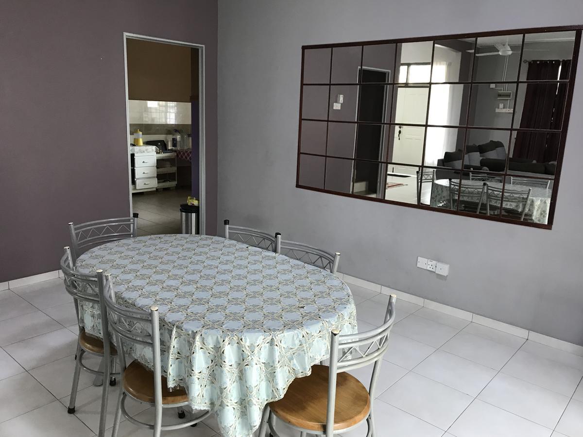 Homestay Melaka Executive Eksteriør bilde
